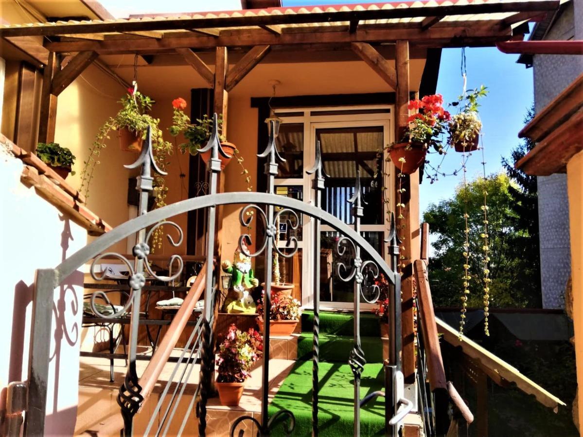 Hotel Dolce Far Niente Braşov Exterior foto