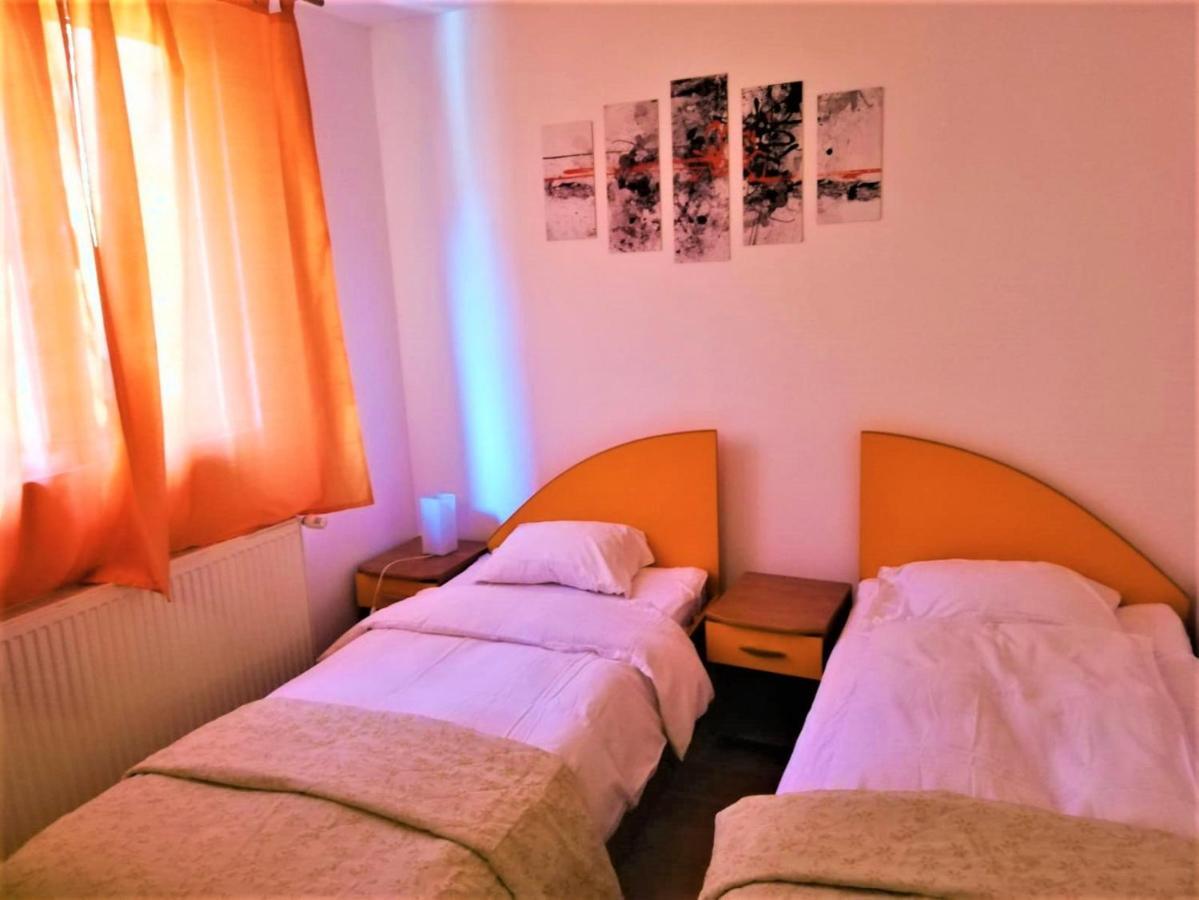 Hotel Dolce Far Niente Braşov Exterior foto